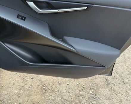 Сірий Кіа Niro, об'ємом двигуна 0 л та пробігом 42 тис. км за 25950 $, фото 162 на Automoto.ua