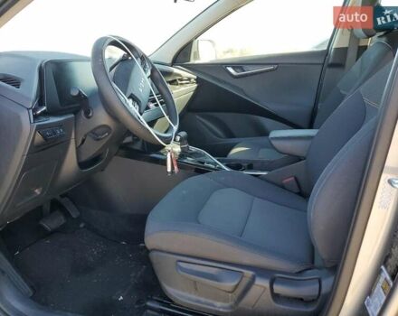 Сірий Кіа Niro, об'ємом двигуна 1.58 л та пробігом 44 тис. км за 6300 $, фото 6 на Automoto.ua