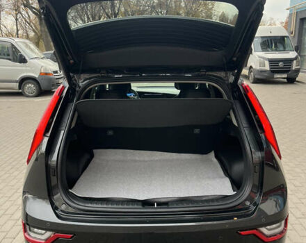 Сірий Кіа Niro, об'ємом двигуна 0 л та пробігом 43 тис. км за 25800 $, фото 41 на Automoto.ua