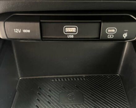 Сірий Кіа Niro, об'ємом двигуна 0 л та пробігом 43 тис. км за 25800 $, фото 26 на Automoto.ua