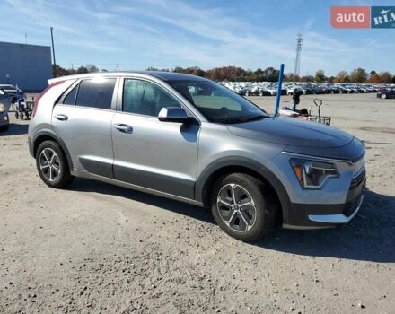 Сірий Кіа Niro, об'ємом двигуна 1.58 л та пробігом 44 тис. км за 6300 $, фото 3 на Automoto.ua