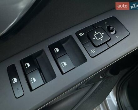 Киа Niro 2023 в Дрогобыче на Automoto.ua Серый Киа Niro, объемом двигателя 0 л и пробегом 118 тыс. км за 20899 $, фото 33 на Automoto.ua