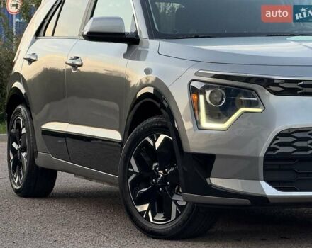 Киа Niro 2023 в Дрогобыче на Automoto.ua Серый Киа Niro, объемом двигателя 0 л и пробегом 118 тыс. км за 20899 $, фото 7 на Automoto.ua