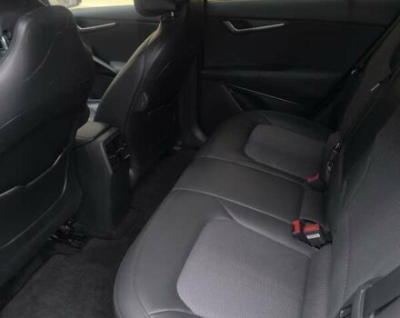 Серый Киа Niro, объемом двигателя 0 л и пробегом 86 тыс. км за 16500 $, фото 12 на Automoto.ua