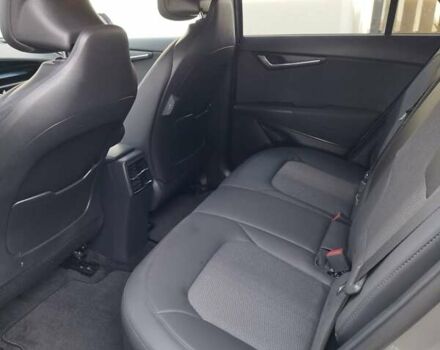 Серый Киа Niro, объемом двигателя 0 л и пробегом 25 тыс. км за 23800 $, фото 25 на Automoto.ua