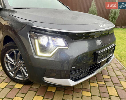 Серый Киа Niro, объемом двигателя 0 л и пробегом 122 тыс. км за 24500 $, фото 13 на Automoto.ua