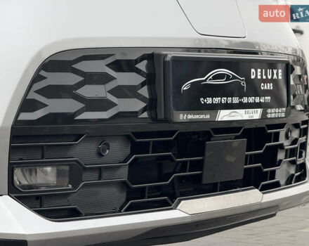 Серый Киа Niro, объемом двигателя 0 л и пробегом 54 тыс. км за 26700 $, фото 28 на Automoto.ua