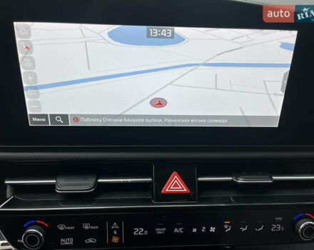 Сірий Кіа Niro, об'ємом двигуна 0 л та пробігом 43 тис. км за 25800 $, фото 28 на Automoto.ua