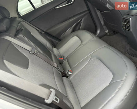 Сірий Кіа Niro, об'ємом двигуна 0 л та пробігом 35 тис. км за 23900 $, фото 78 на Automoto.ua
