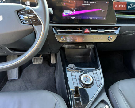 Сірий Кіа Niro, об'ємом двигуна 0 л та пробігом 49 тис. км за 22800 $, фото 12 на Automoto.ua