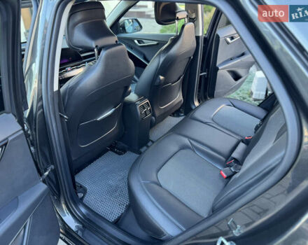 Сірий Кіа Niro, об'ємом двигуна 0 л та пробігом 50 тис. км за 23500 $, фото 10 на Automoto.ua