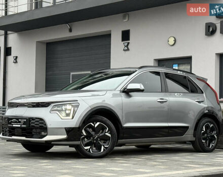 Серый Киа Niro, объемом двигателя 0 л и пробегом 54 тыс. км за 26700 $, фото 6 на Automoto.ua
