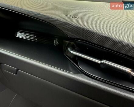 Сірий Кіа Niro, об'ємом двигуна 0 л та пробігом 42 тис. км за 25950 $, фото 166 на Automoto.ua