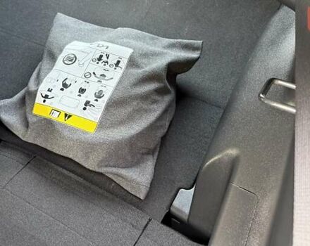 Сірий Кіа Niro, об'ємом двигуна 0 л та пробігом 42 тис. км за 25950 $, фото 140 на Automoto.ua