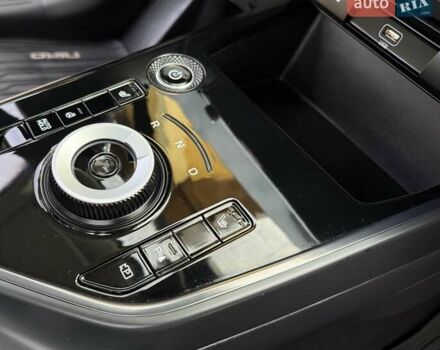 Сірий Кіа Niro, об'ємом двигуна 0 л та пробігом 42 тис. км за 25950 $, фото 89 на Automoto.ua