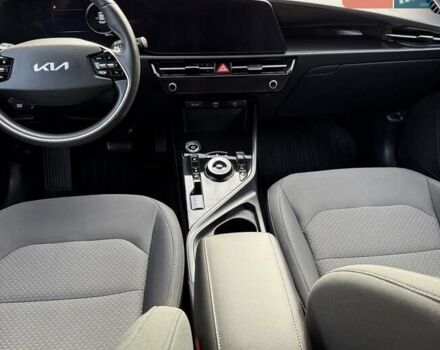 Сірий Кіа Niro, об'ємом двигуна 0 л та пробігом 42 тис. км за 25950 $, фото 137 на Automoto.ua