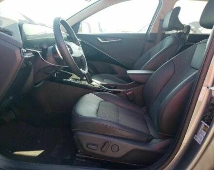Серый Киа Niro, объемом двигателя 1.6 л и пробегом 56 тыс. км за 19200 $, фото 6 на Automoto.ua