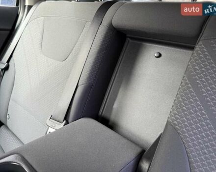 Сірий Кіа Niro, об'ємом двигуна 0 л та пробігом 42 тис. км за 25950 $, фото 131 на Automoto.ua