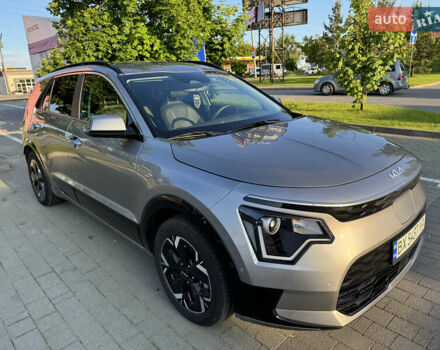 Сірий Кіа Niro, об'ємом двигуна 0 л та пробігом 49 тис. км за 22800 $, фото 3 на Automoto.ua