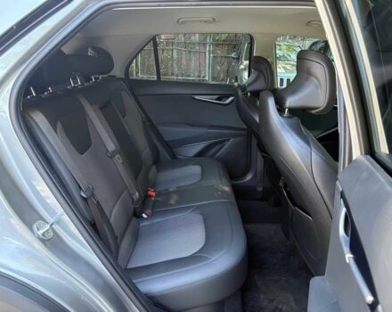 Киа Niro 2023 в Мукачеве на Automoto.ua Серый Киа Niro, объемом двигателя 1.6 л и пробегом 18 тыс. км за 17000 $, фото 15 на Automoto.ua