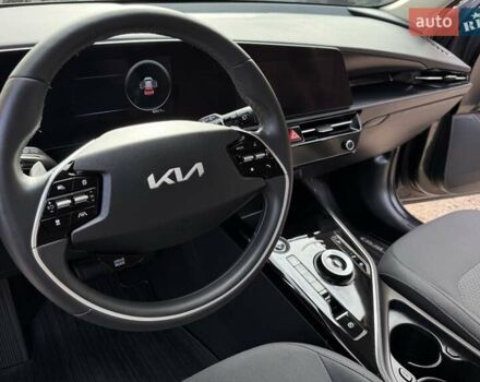 Сірий Кіа Niro, об'ємом двигуна 0 л та пробігом 42 тис. км за 25950 $, фото 59 на Automoto.ua