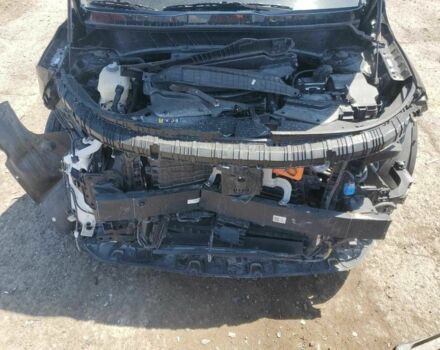 Серый Киа Niro, объемом двигателя 0 л и пробегом 44 тыс. км за 10800 $, фото 6 на Automoto.ua