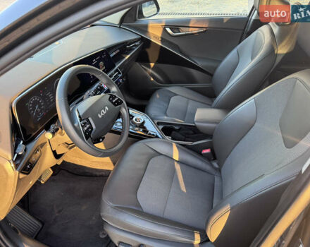 Киа Niro 2023 в Волочиске на Automoto.ua Серый Киа Niro, объемом двигателя 0 л и пробегом 48 тыс. км за 23500 $, фото 33 на Automoto.ua