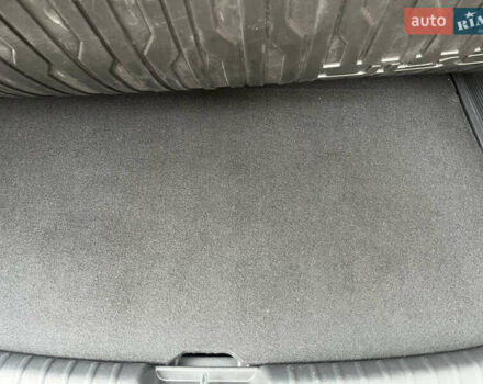 Серый Киа Niro, объемом двигателя 0 л и пробегом 43 тыс. км за 26700 $, фото 45 на Automoto.ua