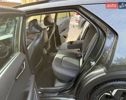 Сірий Кіа Niro, об'ємом двигуна 0 л та пробігом 42 тис. км за 25950 $, фото 54 на Automoto.ua