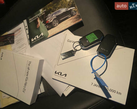 Серый Киа Niro, объемом двигателя 0 л и пробегом 122 тыс. км за 24500 $, фото 32 на Automoto.ua