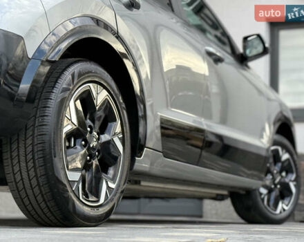 Сірий Кіа Niro, об'ємом двигуна 0 л та пробігом 35 тис. км за 23900 $, фото 40 на Automoto.ua