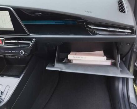 Серый Киа Niro, объемом двигателя 0 л и пробегом 25 тыс. км за 23800 $, фото 27 на Automoto.ua