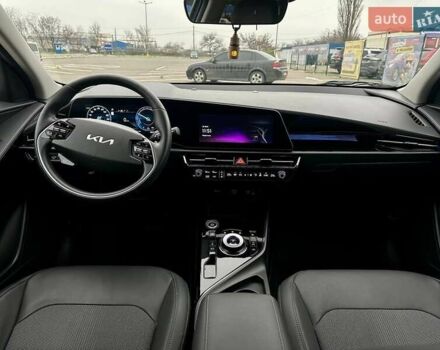 Серый Киа Niro, объемом двигателя 0 л и пробегом 8 тыс. км за 24900 $, фото 11 на Automoto.ua
