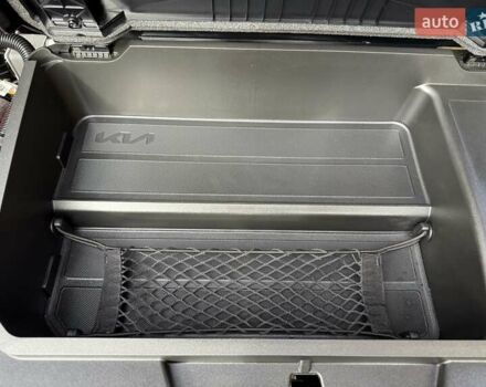 Сірий Кіа Niro, об'ємом двигуна 0 л та пробігом 42 тис. км за 25950 $, фото 51 на Automoto.ua
