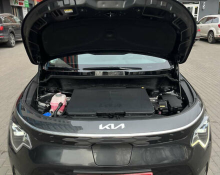 Серый Киа Niro, объемом двигателя 0 л и пробегом 43 тыс. км за 26700 $, фото 46 на Automoto.ua