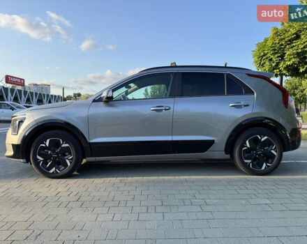 Сірий Кіа Niro, об'ємом двигуна 0 л та пробігом 49 тис. км за 22800 $, фото 34 на Automoto.ua