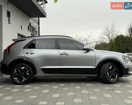 Серый Киа Niro, объемом двигателя 0 л и пробегом 54 тыс. км за 26700 $, фото 9 на Automoto.ua