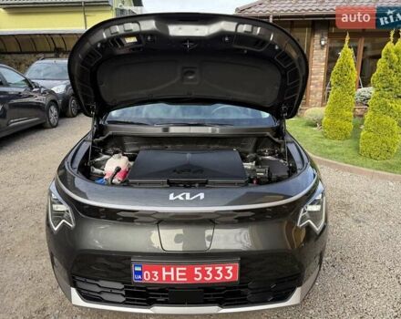 Сірий Кіа Niro, об'ємом двигуна 0 л та пробігом 42 тис. км за 25950 $, фото 42 на Automoto.ua