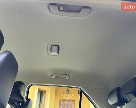 Сірий Кіа Niro, об'ємом двигуна 0 л та пробігом 42 тис. км за 25950 $, фото 128 на Automoto.ua