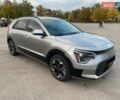 Серый Киа Niro, объемом двигателя 0 л и пробегом 170 тыс. км за 20500 $, фото 1 на Automoto.ua