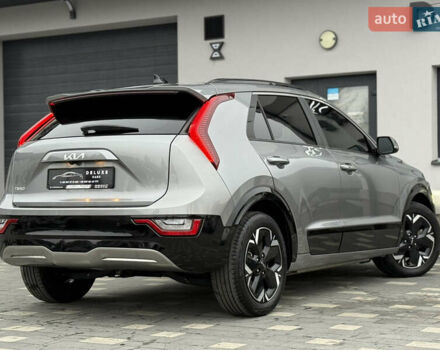 Серый Киа Niro, объемом двигателя 0 л и пробегом 54 тыс. км за 26700 $, фото 34 на Automoto.ua