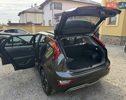 Сірий Кіа Niro, об'ємом двигуна 0 л та пробігом 42 тис. км за 25950 $, фото 73 на Automoto.ua