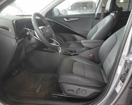 Сірий Кіа Niro, об'ємом двигуна 1.6 л та пробігом 11 тис. км за 7000 $, фото 6 на Automoto.ua