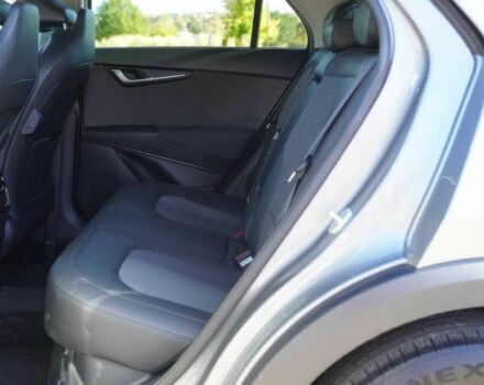 Сірий Кіа Niro, об'ємом двигуна 1.6 л та пробігом 18 тис. км за 6900 $, фото 12 на Automoto.ua
