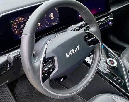 Серый Киа Niro, объемом двигателя 0 л и пробегом 122 тыс. км за 24500 $, фото 40 на Automoto.ua
