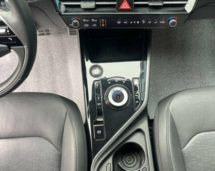 Серый Киа Niro, объемом двигателя 0 л и пробегом 43 тыс. км за 26700 $, фото 23 на Automoto.ua
