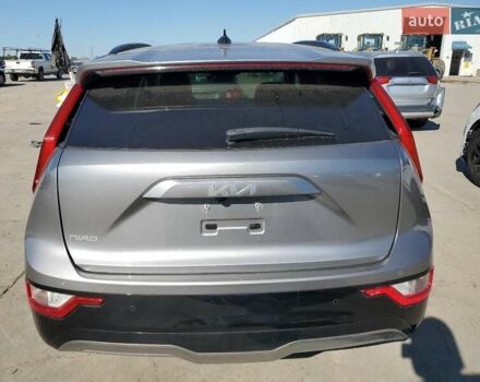 Серый Киа Niro, объемом двигателя 0 л и пробегом 160 тыс. км за 7000 $, фото 5 на Automoto.ua