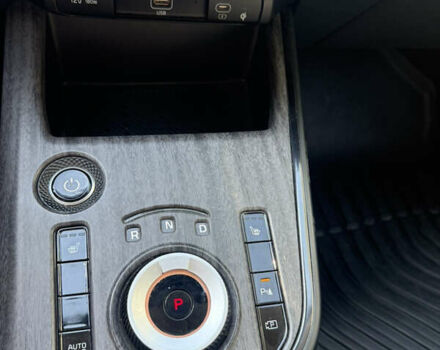 Сірий Кіа Niro, об'ємом двигуна 0 л та пробігом 11 тис. км за 20200 $, фото 12 на Automoto.ua