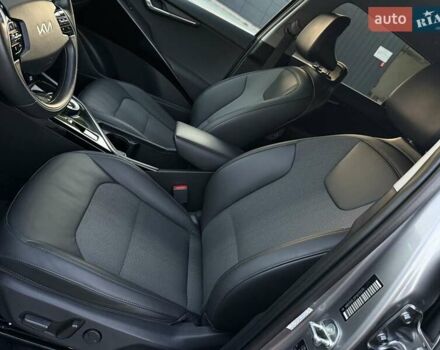Киа Niro 2023 в Дрогобыче на Automoto.ua Серый Киа Niro, объемом двигателя 0 л и пробегом 118 тыс. км за 20899 $, фото 29 на Automoto.ua
