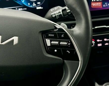 Серый Киа Niro, объемом двигателя 0 л и пробегом 8 тыс. км за 24900 $, фото 19 на Automoto.ua